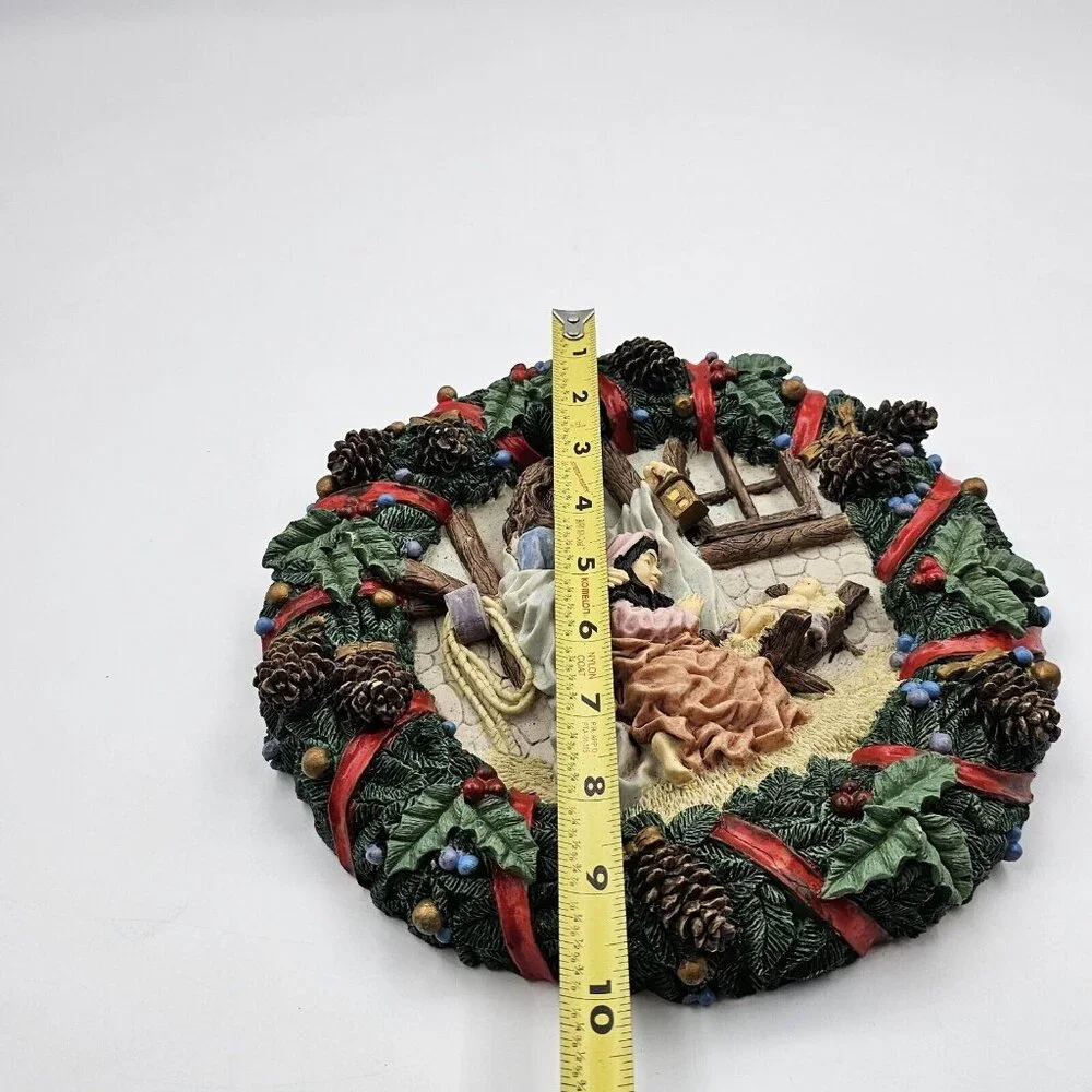 Vintage Nativity Scene Jesus in Manger Wall Hanging Wreath Christmas Door Decor